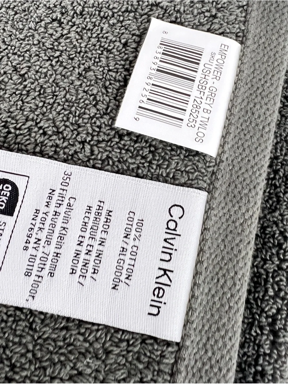 Calvin Klein Bath Towel Set Empower Dark Gray Plush Cotton Zero Twist 2 Pc NEW